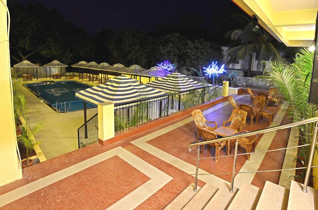 Grand Goa Exotica Hotel Guirim Kültér fotó
